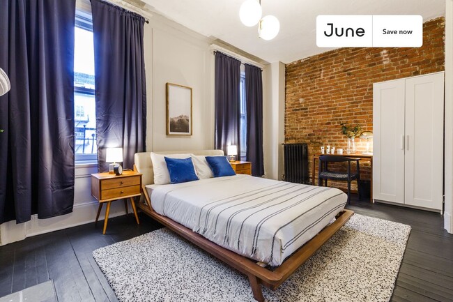 Building Photo - 400 W 20th St