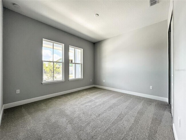 Building Photo - 13181 McMillan Dr