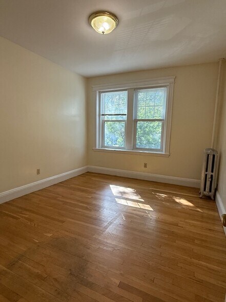 Building Photo - 41 Wendell St