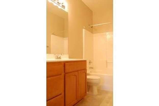 Building Photo - 15651 Vista Way