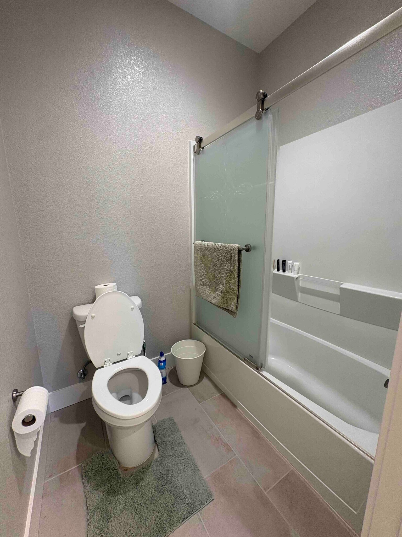 Building Photo - 2850 Lumin Ct