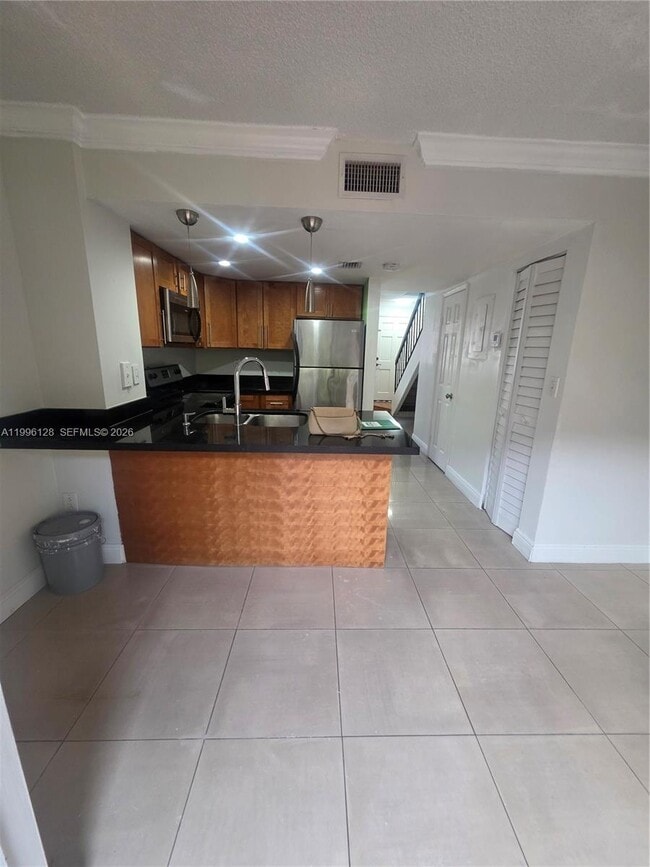 Building Photo - 1811 SW 107th Ave