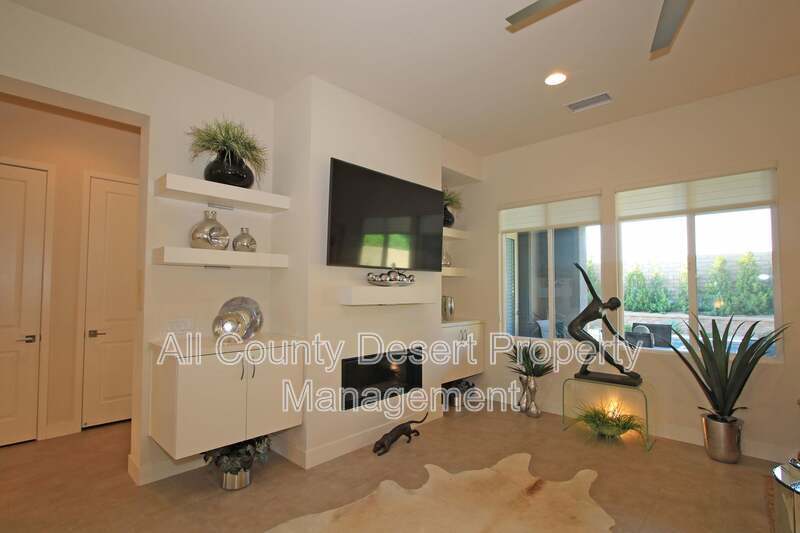 Building Photo - 74565 Tesla Dr