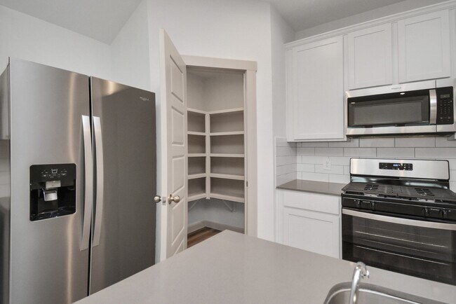 Building Photo - 7810 Brumbly Ln