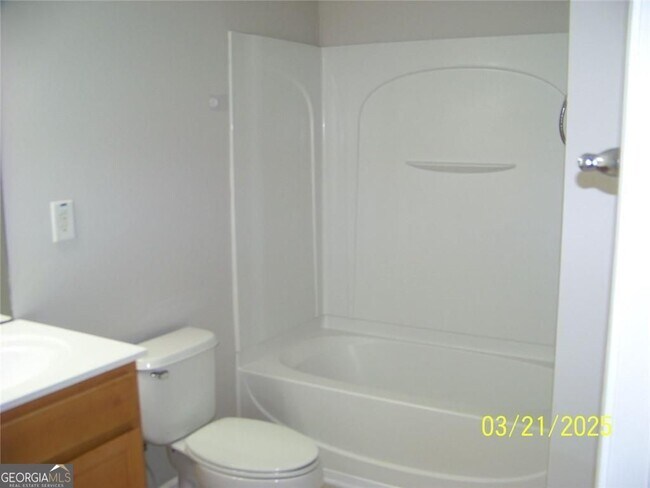 Building Photo - 2787 Deerwood Ln
