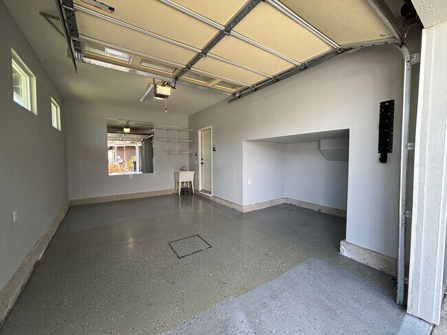 Building Photo - 91-1132 H'ili'ili Pl