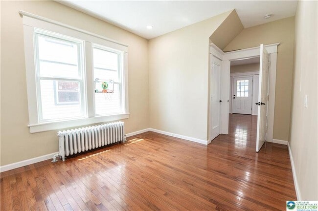 Building Photo - 111 N 10th St