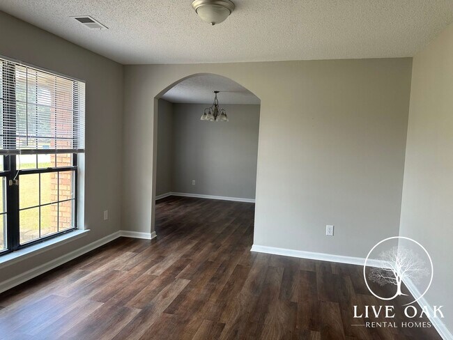 Building Photo - 1304 Crossgate Ct