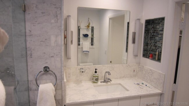 Building Photo - 308 Inlet Way