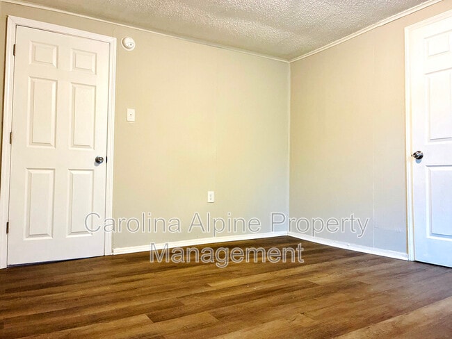 Building Photo - 1315 Ware Ave