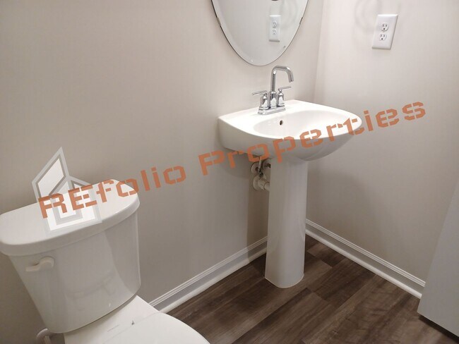 Building Photo - 7131 Stratified Ct