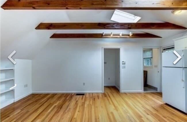 Building Photo - 84 South St