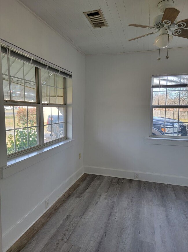 Building Photo - A LOT TO SEE! CALL US FOR A SHOWING!