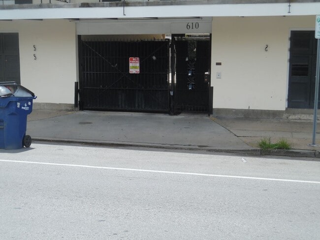 Primary Photo - 1 BEDROOM, 1 BATH CONDO IN NEW ORLEANS