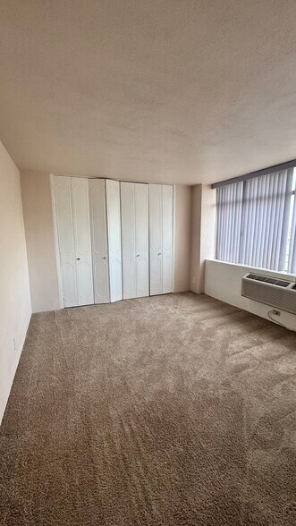 Building Photo - 7520 Hornwood Dr