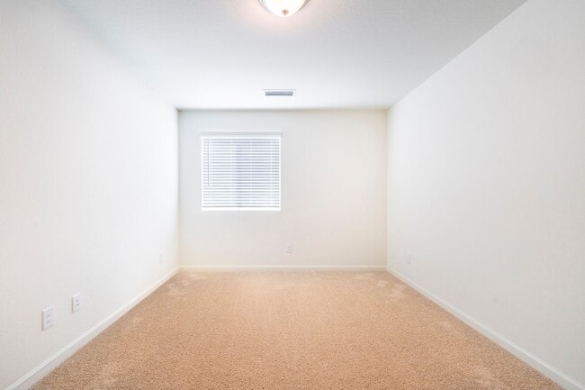 Building Photo - 6313 E Meritage Dr