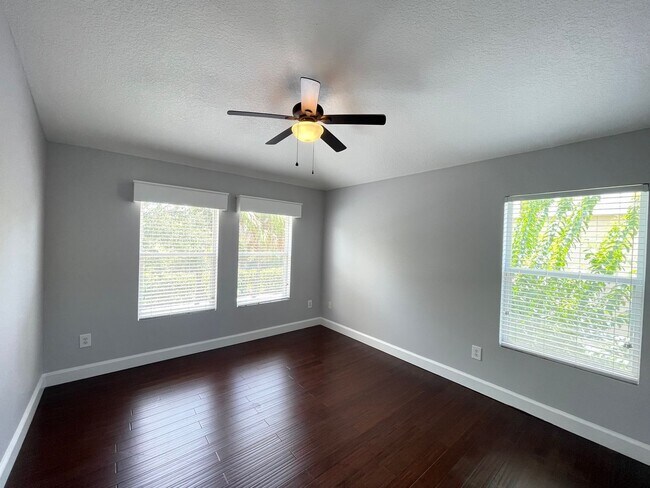 Building Photo - 10826 Eclipse Lily Way