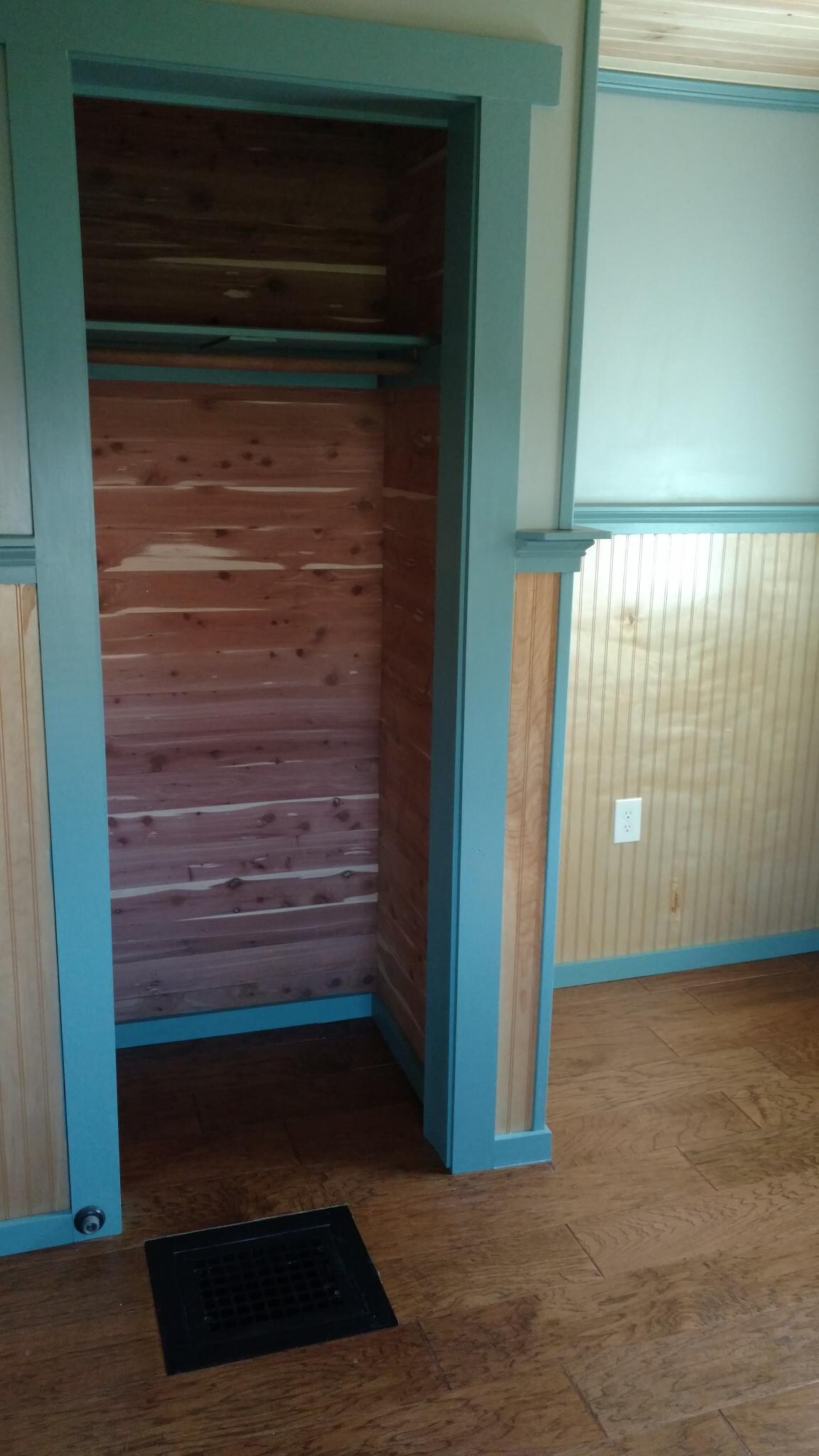 2nd Bedroom Closet - 108 Porpoise Way