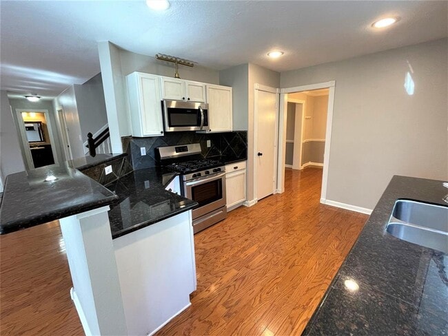 Building Photo - 16002 Speyburn Ct