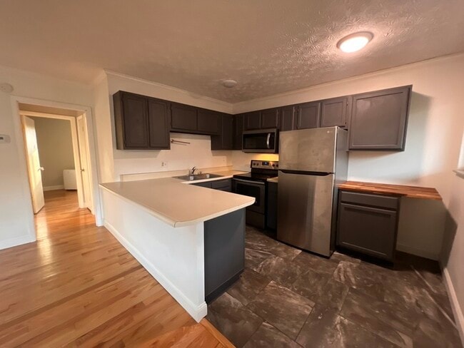 Building Photo - Fountain Place Apartments