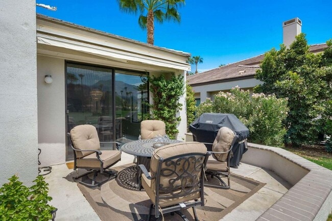 Building Photo - 54635 Shoal Creek