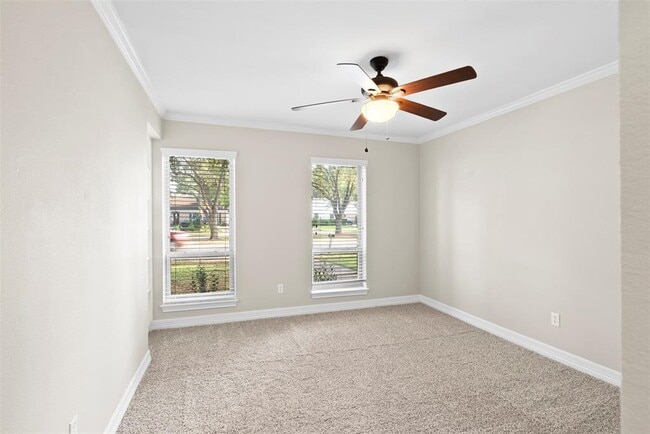 Building Photo - 12434 Briar Forest Dr