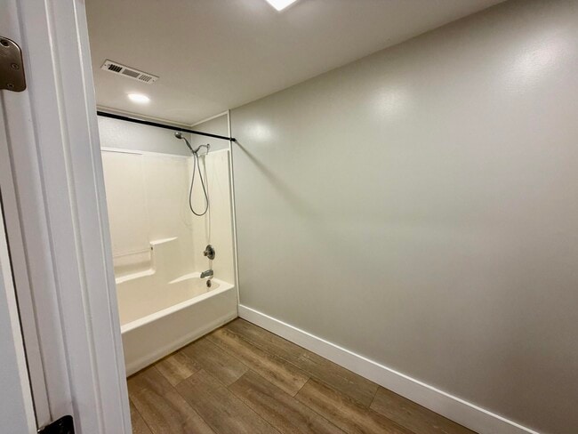 Building Photo - 3321 KY-1247