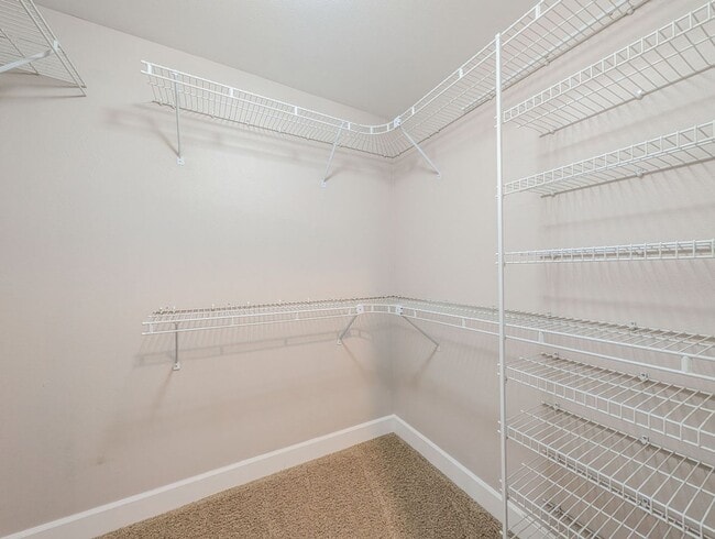 Building Photo - Modern and Elegant 3 Bed 2.5 Bath Home Featuring Luxury Finishes & 3-Car Garage!