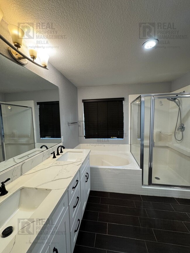 Building Photo - 23694 Canyon Heights Dr