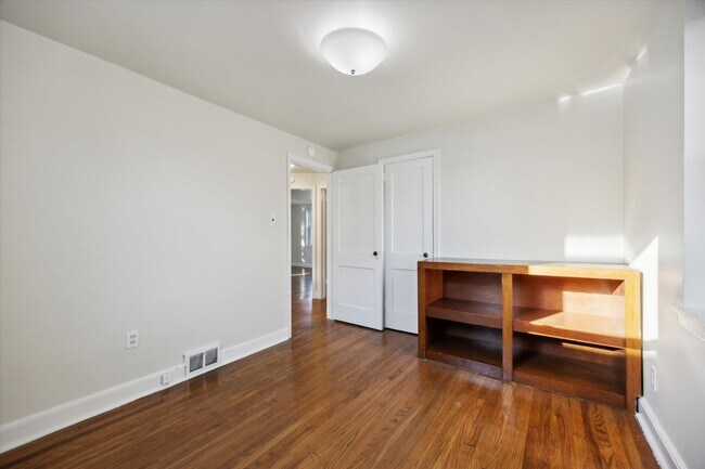 Building Photo - Beautiful 3BD/1BA Cape Cod in Broomall!