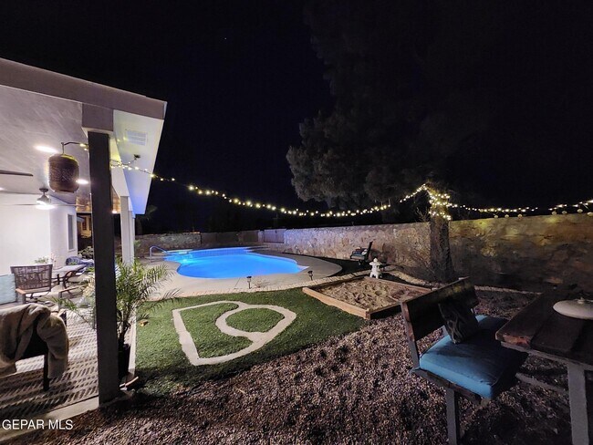 Building Photo - 6613 Imperial Ridge Dr
