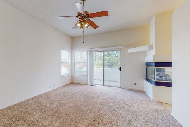 Building Photo - 2 story 4 bedroom