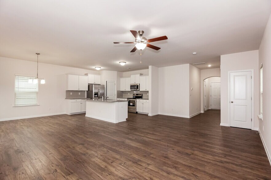Building Photo - 4326 Drifter Dr