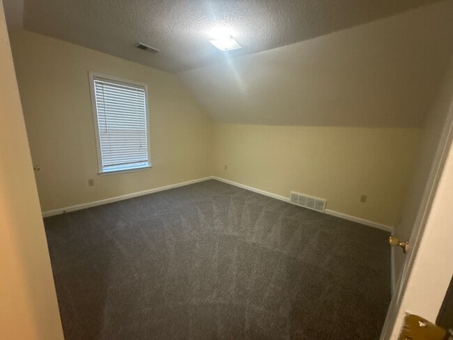Building Photo - 8699 Tropicana Dr N