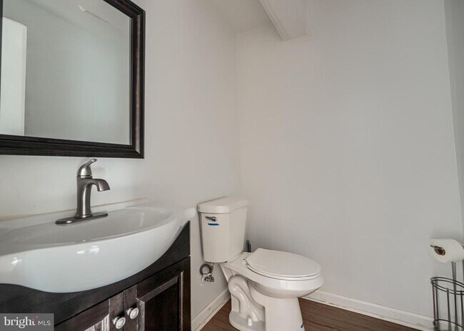 Building Photo - 8 Lambeth Bridge Ct