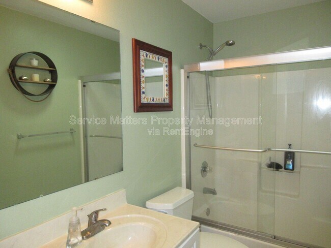 Building Photo - 4123 Spinnaker Pl