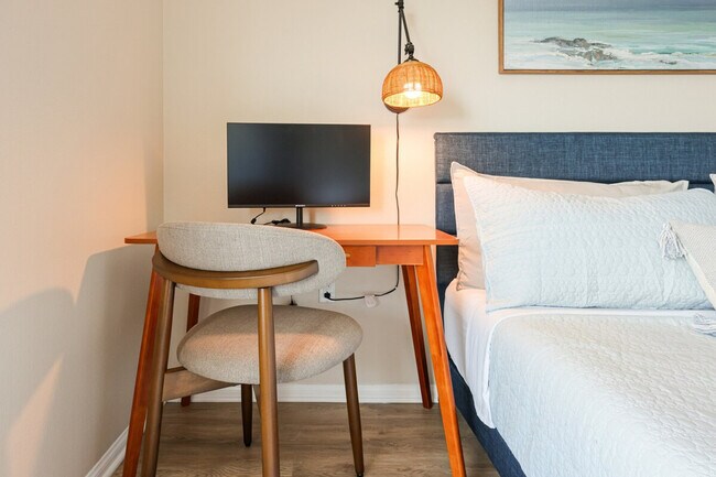 Building Photo - 4388 Ohio St