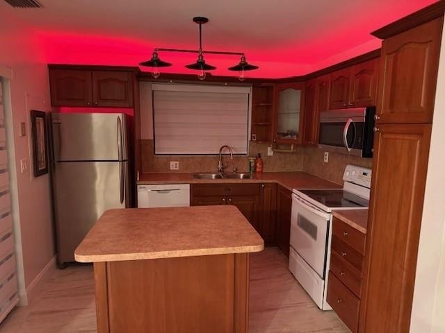 Building Photo - 11202 SW 132nd Ct W