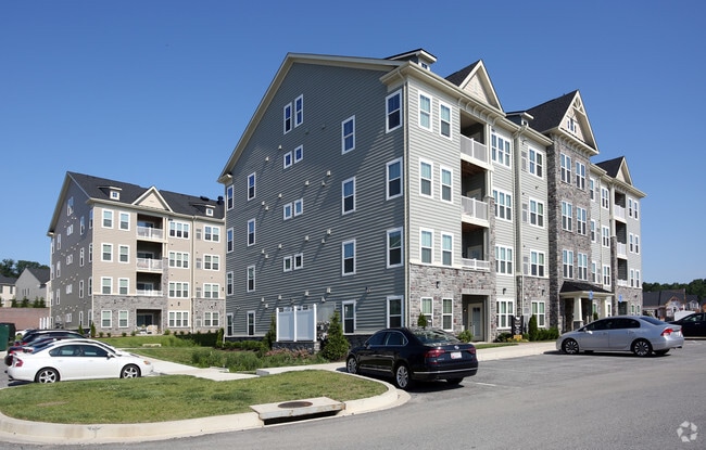 Building Photo - Courtyards at Waverly Woods