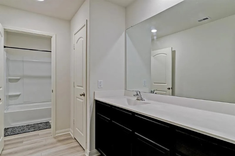 Building Photo - 8018 Vacek Meadows Loop