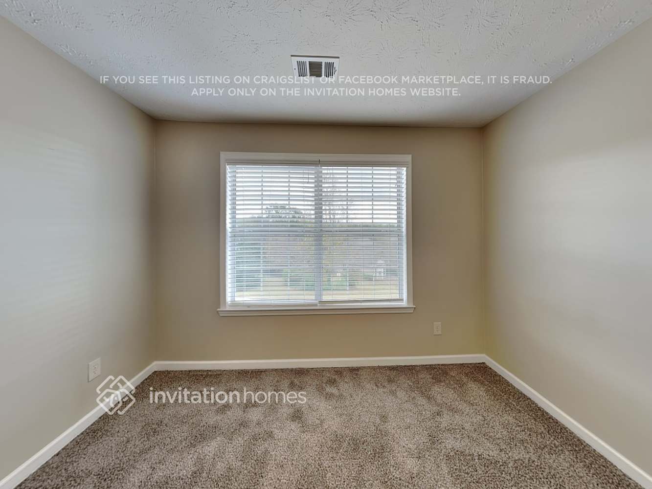 Building Photo - 3175 Gallery Walk