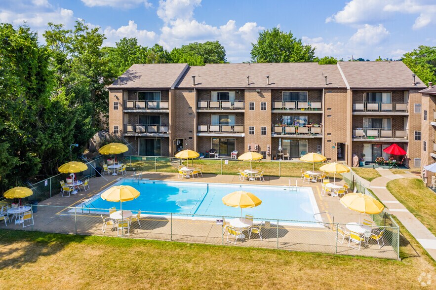 Regent Square 535603 S Trenton Ave Pittsburgh PA 15221 Apartment