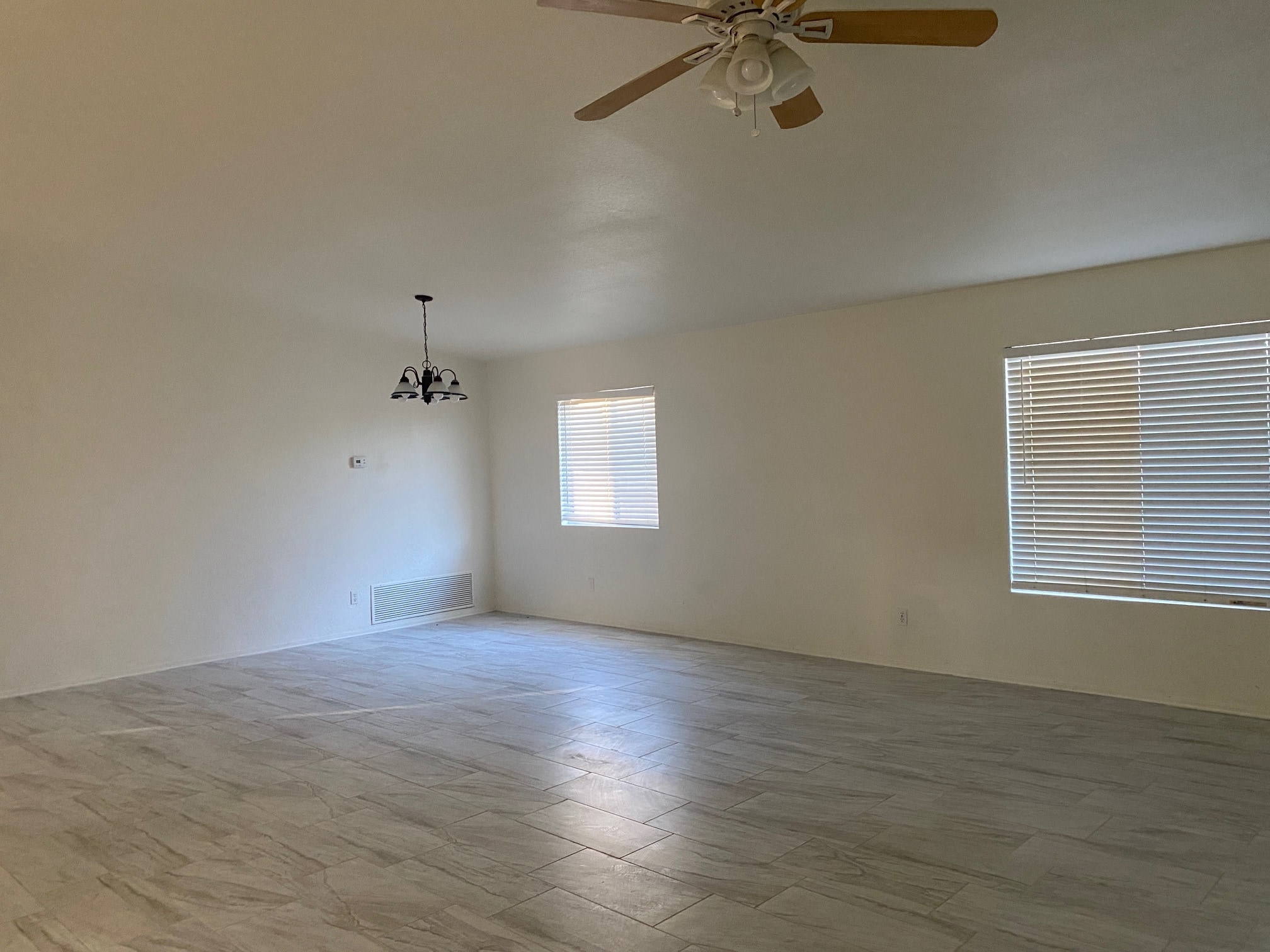 Building Photo - 3254 S Kennedy Park Hills Pl