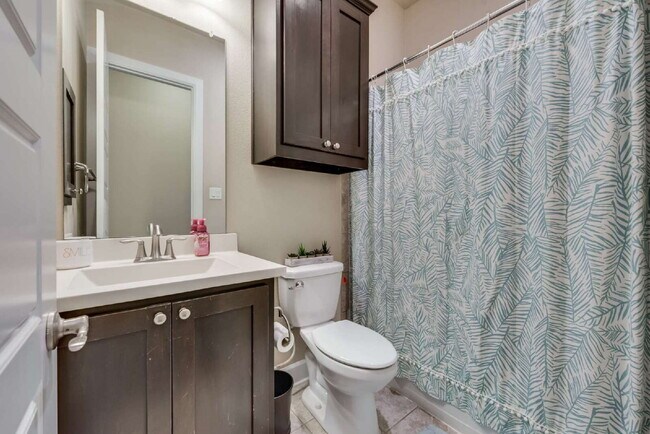 Building Photo - Welcome to your new 5 Bed-4 Bath home in t...