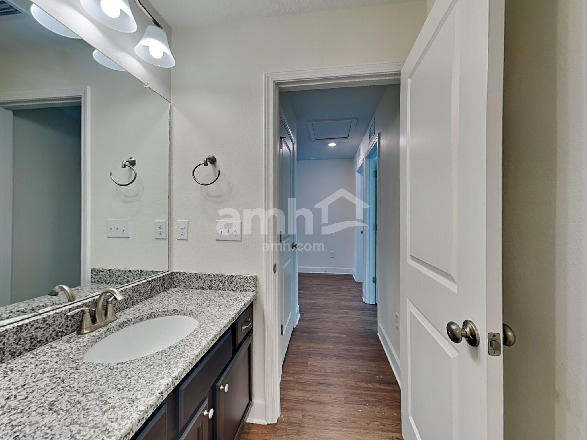 Building Photo - 6608 Hidden Rose Pl