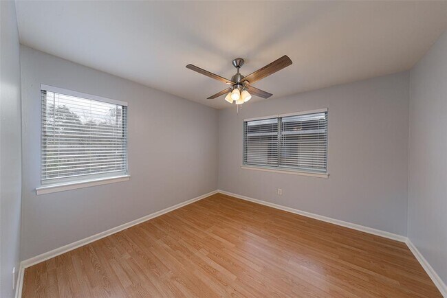 Building Photo - 3603 Murworth Dr