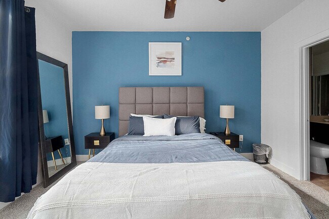 Building Photo - 13005 Meandering Way