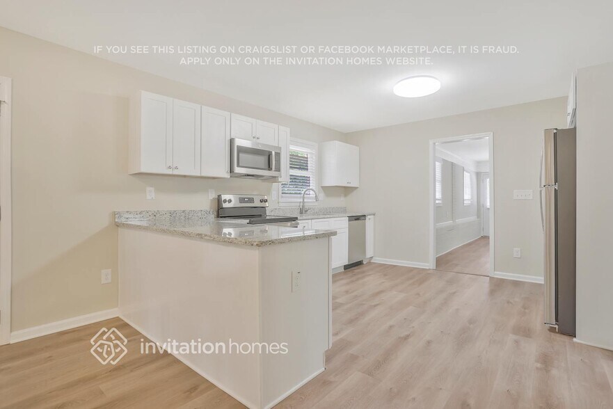 Building Photo - 386 Kemolay Rd SW