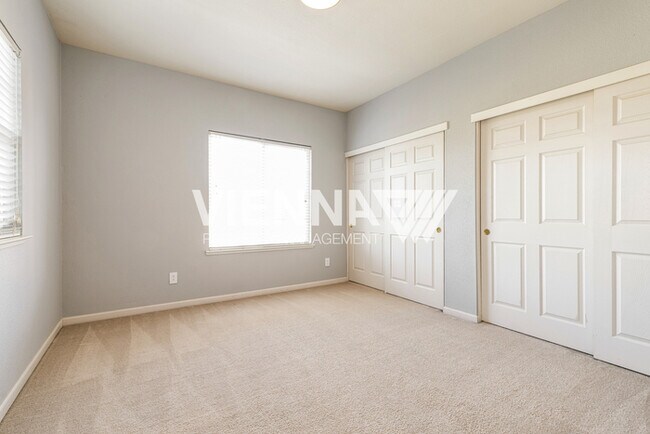 Building Photo - 8121 Gilleland Dr