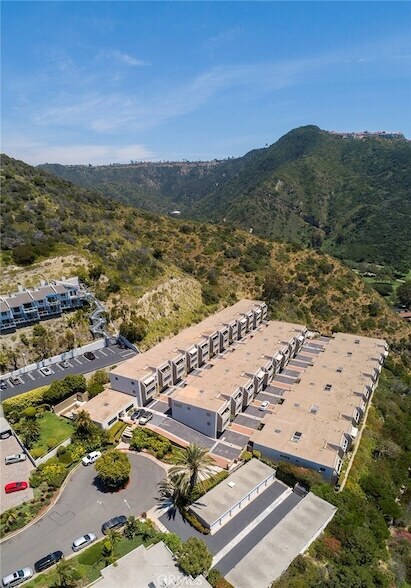 Building Photo - 21771 Ocean Vista Dr